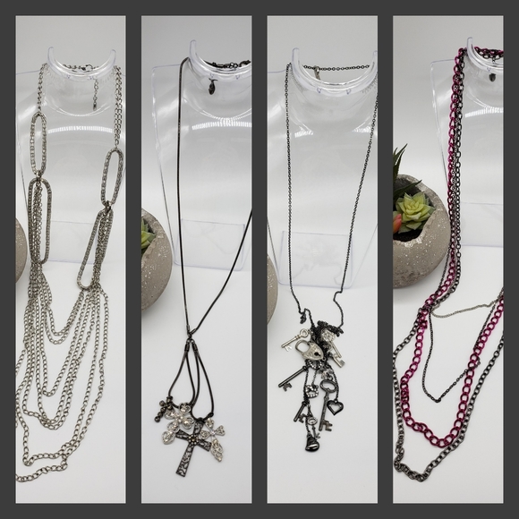 Lot of 4 GUESS Long Necklaces - Picture 1 of 5